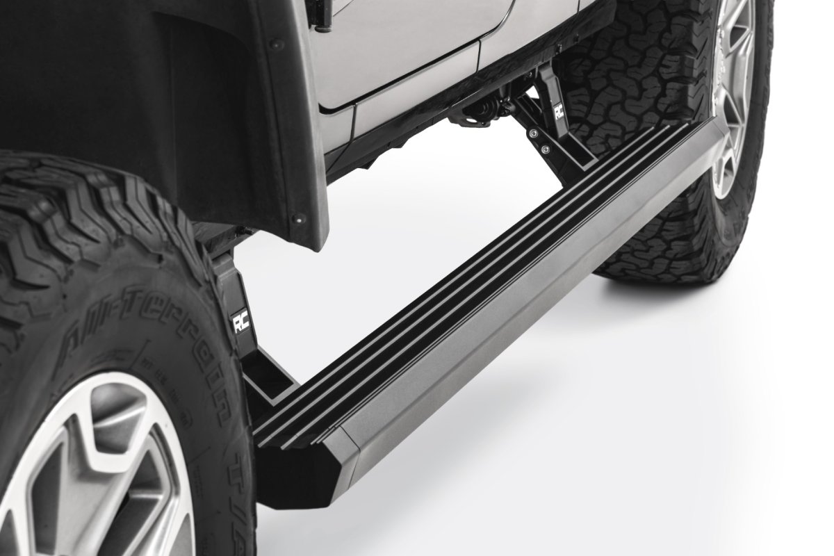 Jeep Wrangler JK Unlimited Power Running Boards - Rough Country - 6-Inch All-Season Aluminum Boards - '07-'10